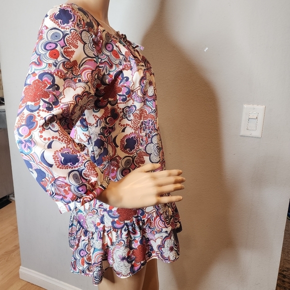 Liberty of London × Target 3/4 Sleeve pleated blouse.  Ruffle hem.  Size medium. - Picture 12 of 15